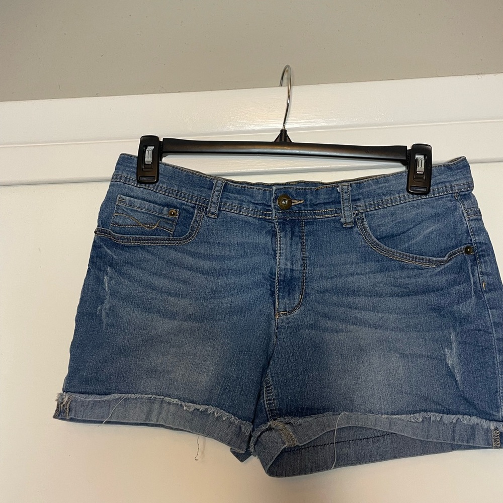 Cut off Jean shorts.